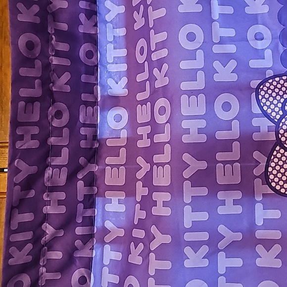 Hello Kitty Window curtain drape panel and bonus fleece blanket - Picture 6 of 14